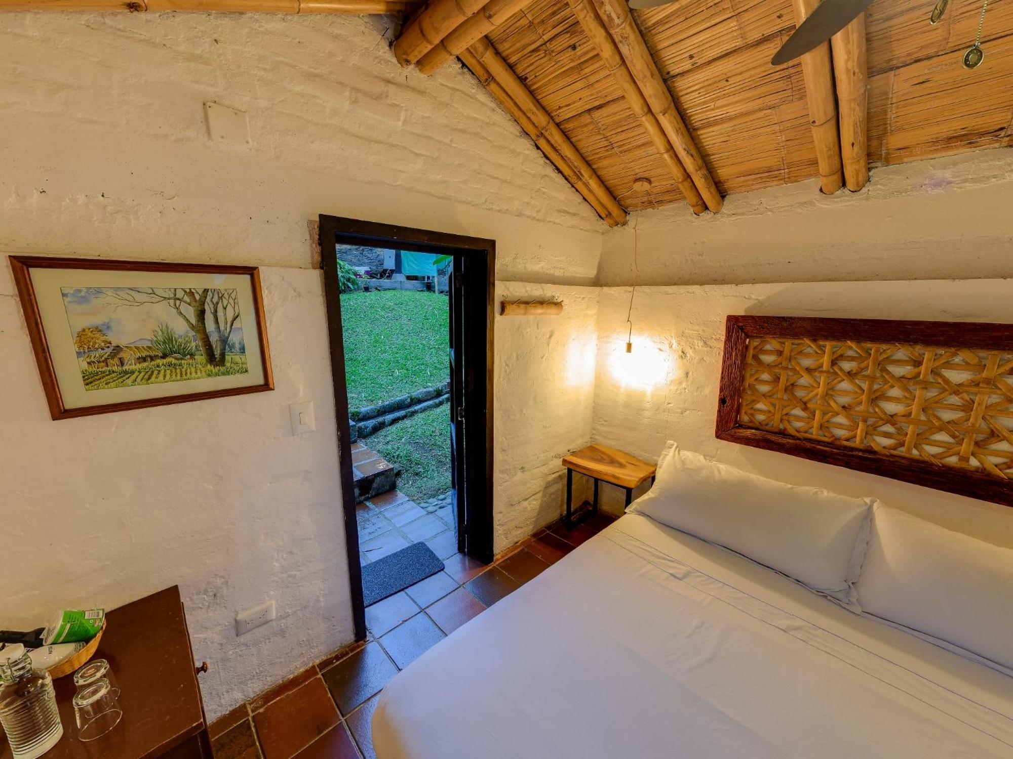 Eco Hotel Hacienda El Diamante Буга Номер фото