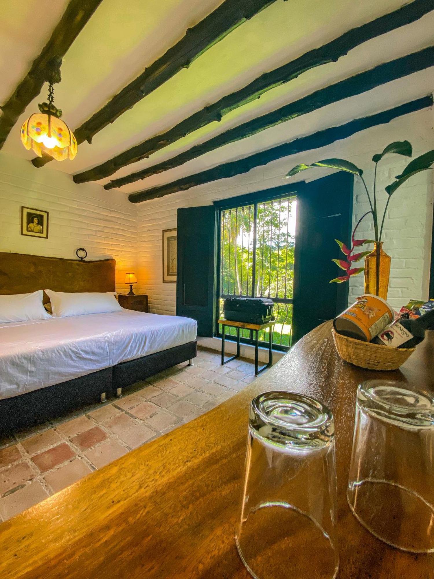 Eco Hotel Hacienda El Diamante Буга Экстерьер фото